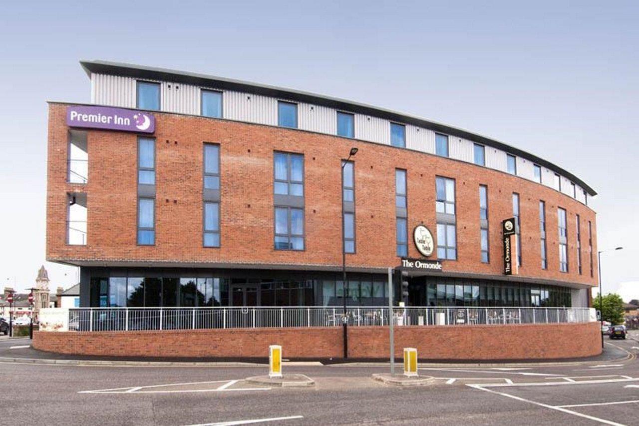 Premier Inn Newmarket Newmarket  Eksteriør bilde